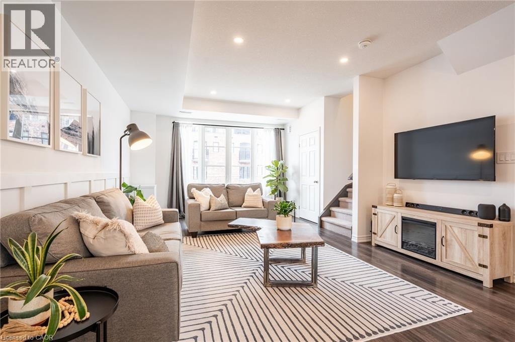 Photo 40 of 219 Dundas Street E Unit 45, Waterdown ON