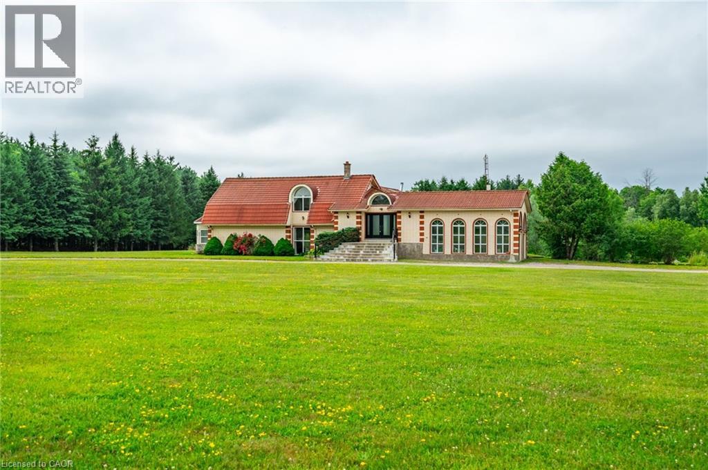 Photo 3 of 1751 Kirkwall Road, Hamilton ON