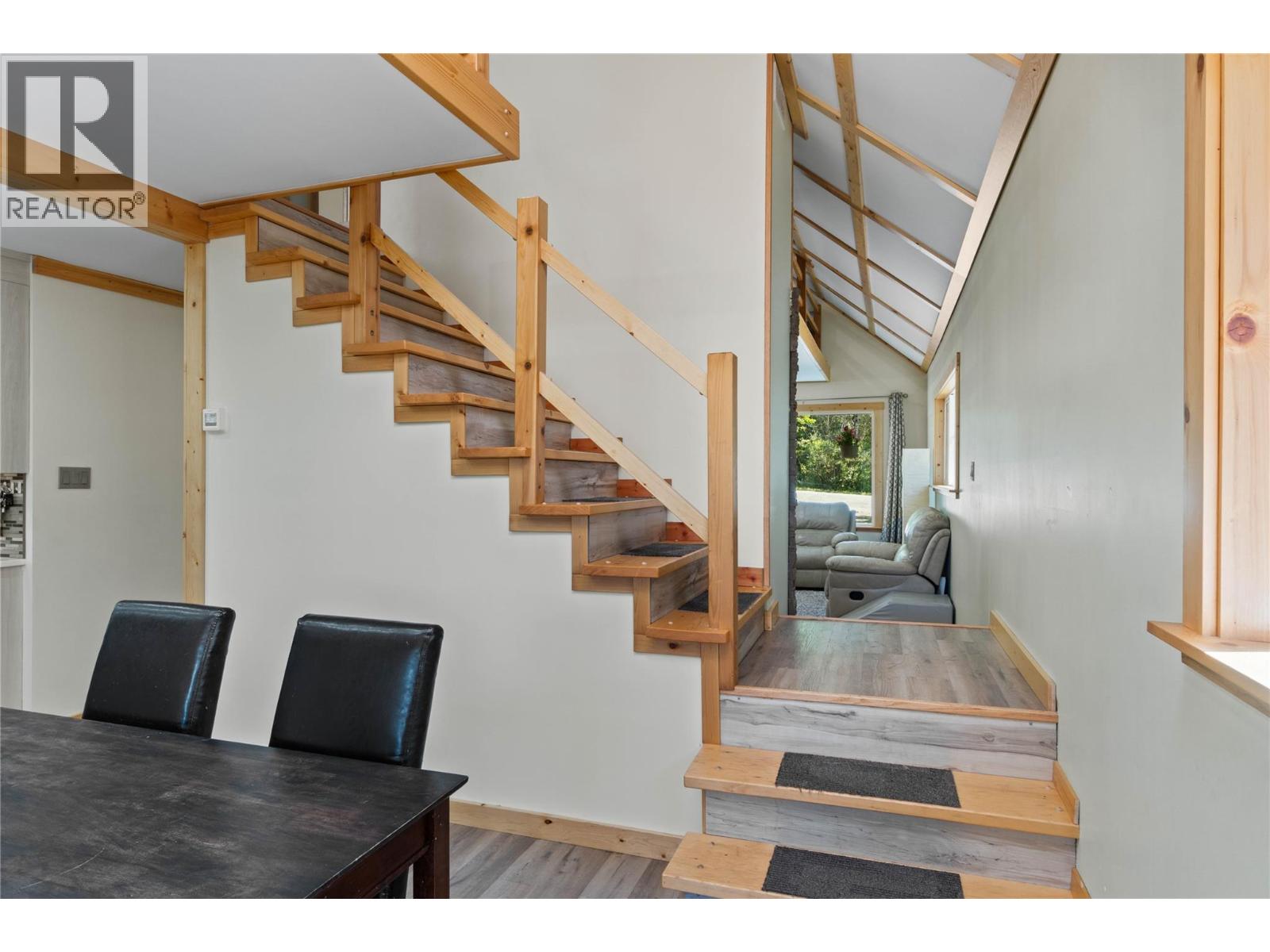 Photo 11 of 2932 Piva Road, Kamloops BC