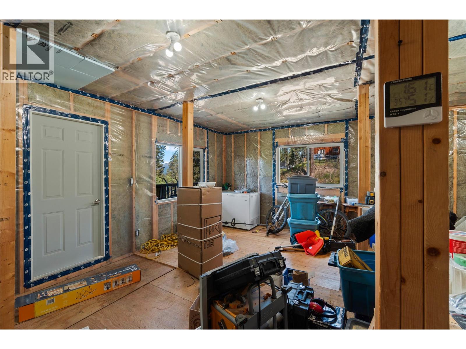 Photo 6 of 2932 Piva Road, Kamloops BC