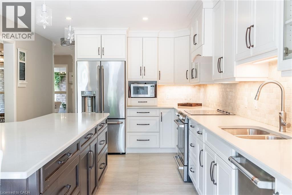 Photo 37 of 40 Premier Road, Waterdown ON
