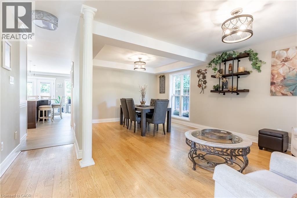 Photo 39 of 40 Premier Road, Waterdown ON