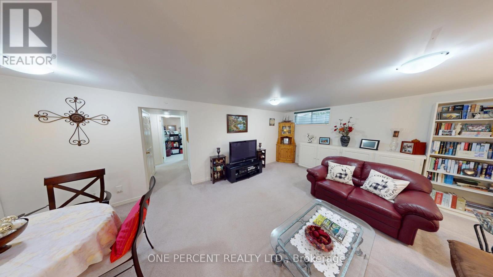 Photo 23 of 1 Dunbar Crescent, St Catharines ON