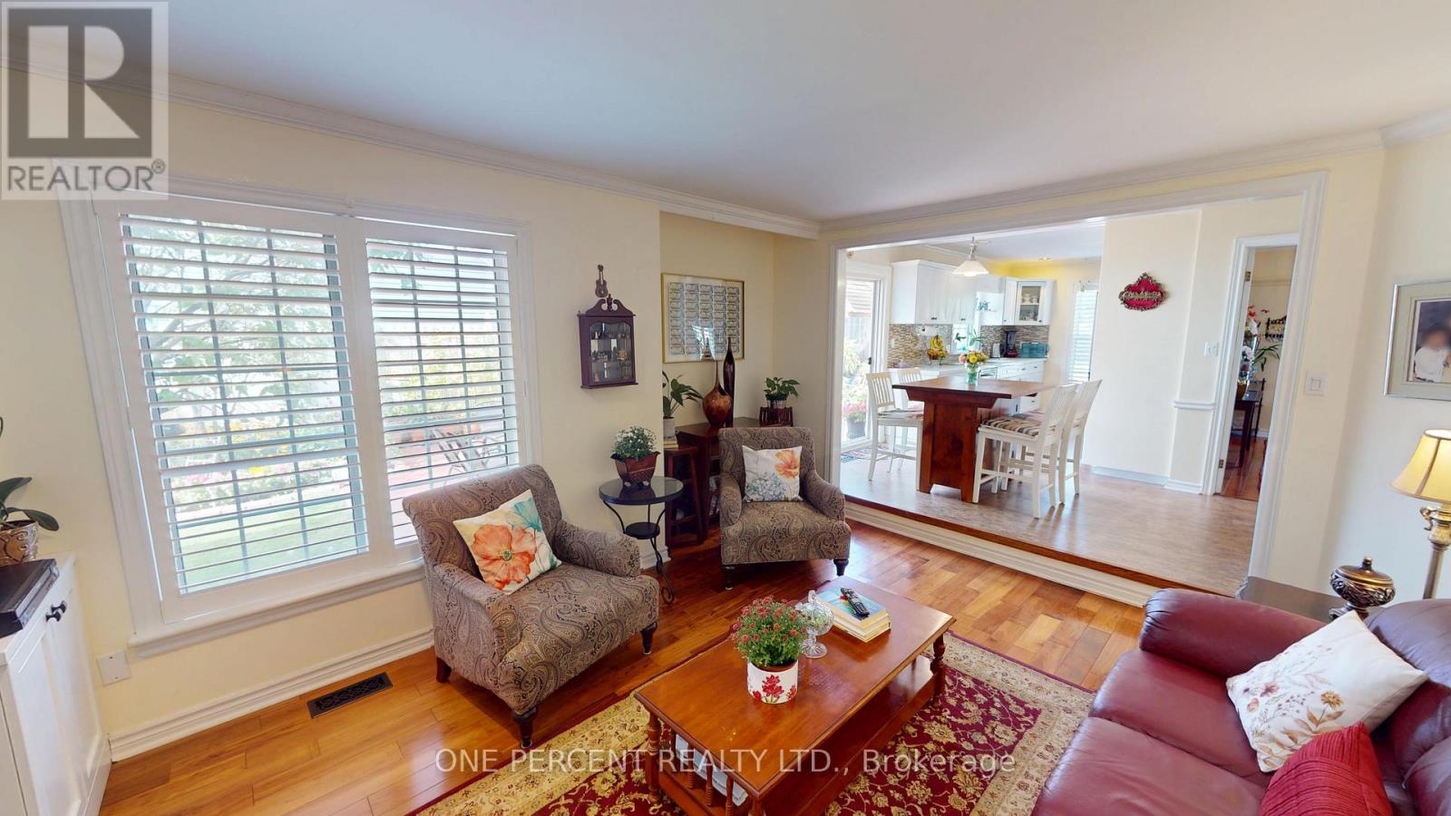 Photo 10 of 1 Dunbar Crescent, St Catharines ON