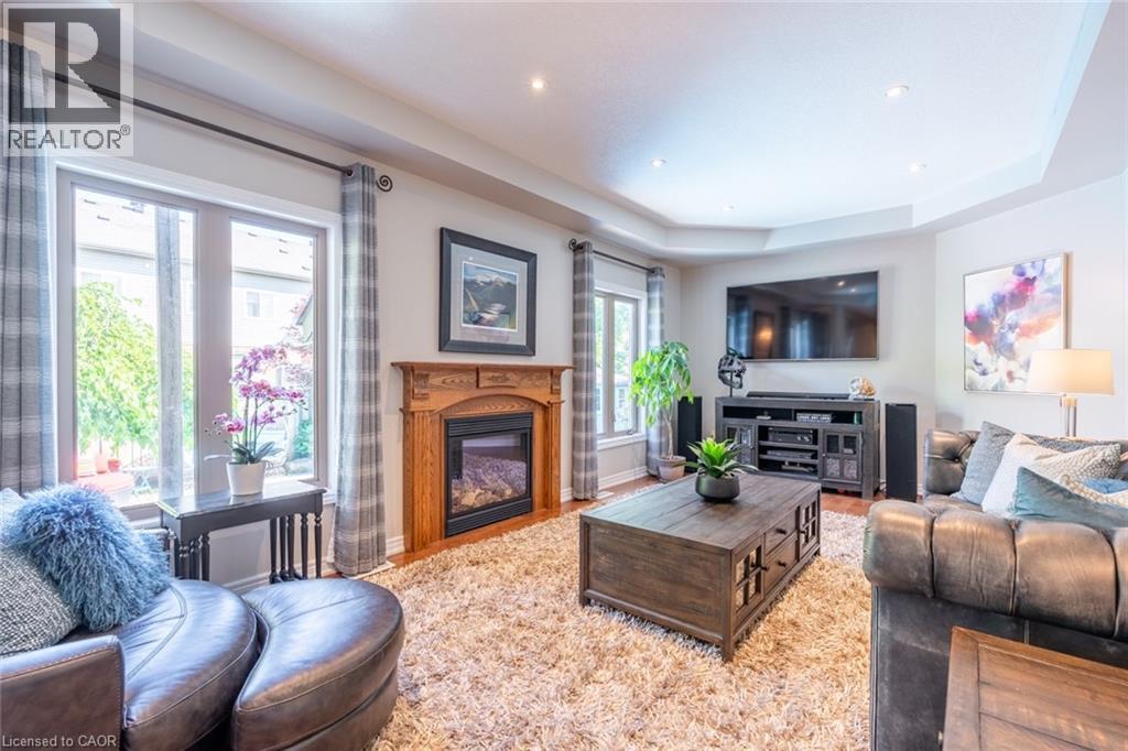Photo 10 of 2338 Norland Drive, Burlington ON