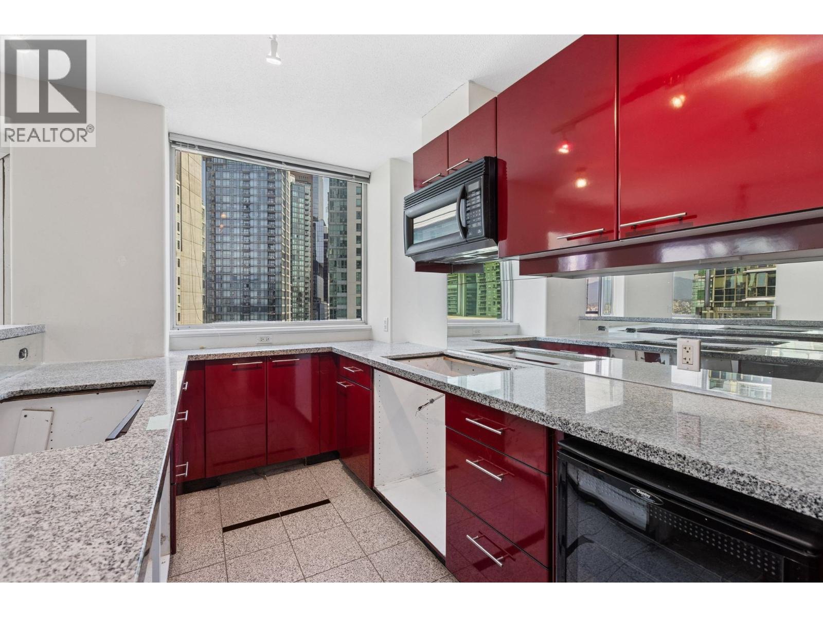 Photo 11 of 2507 1328 W Pender Street, Vancouver BC