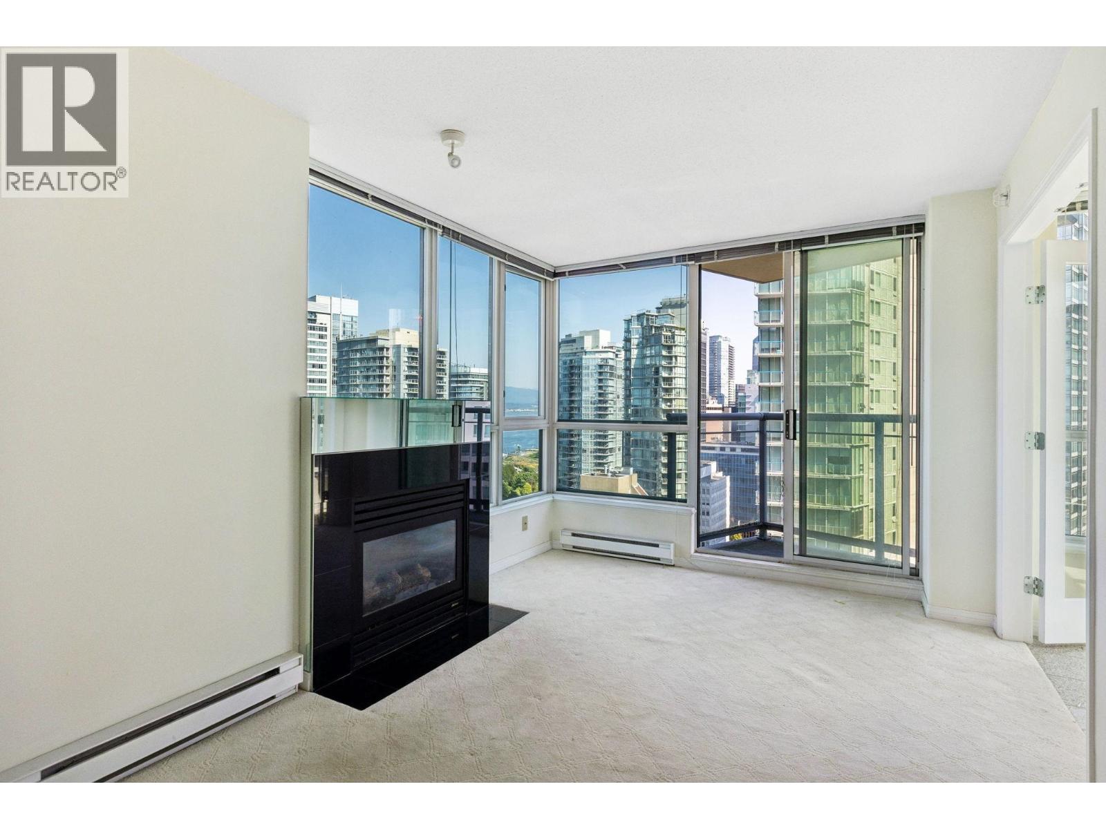 Photo 5 of 2507 1328 W Pender Street, Vancouver BC