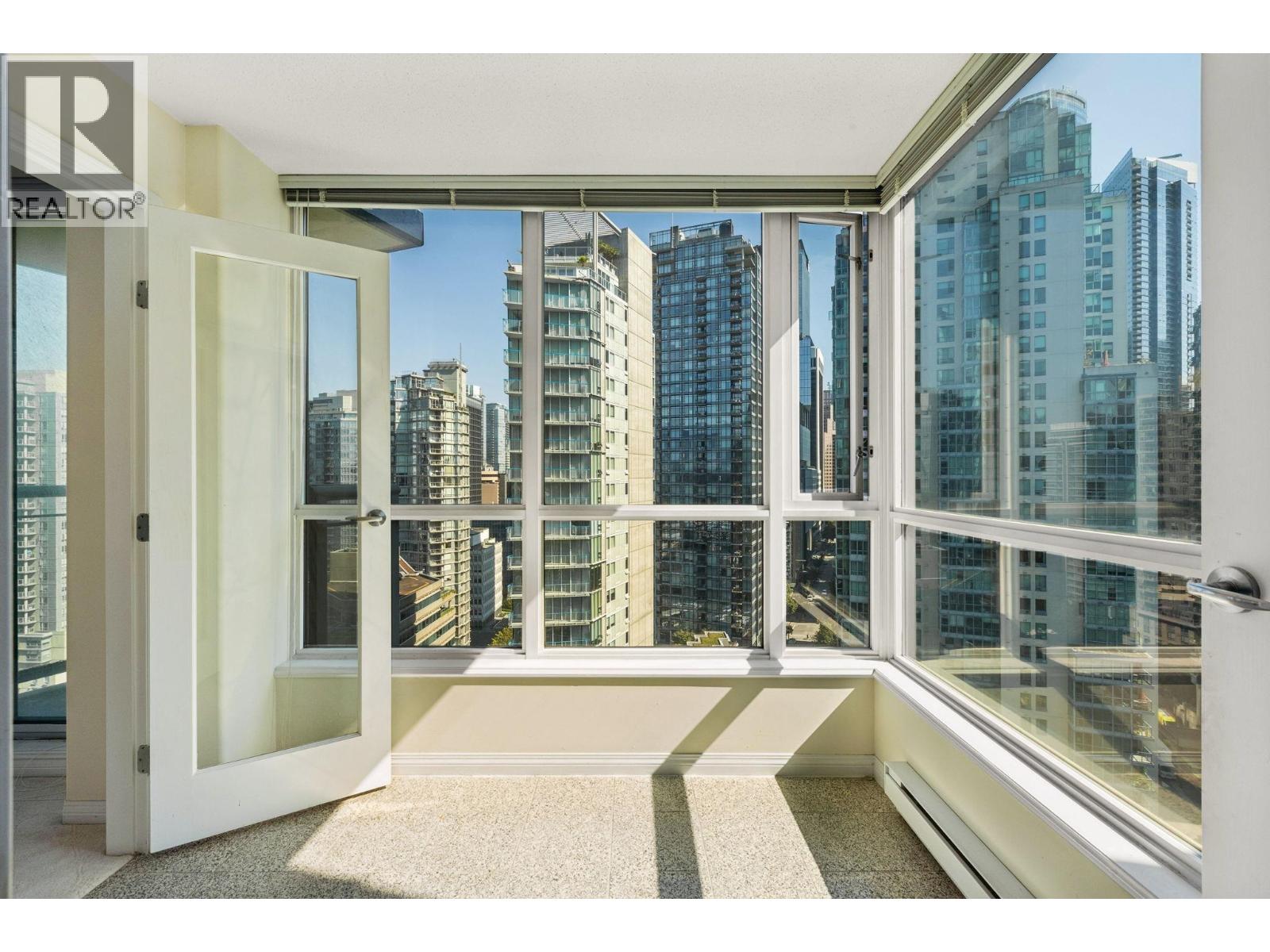 Photo 7 of 2507 1328 W Pender Street, Vancouver BC