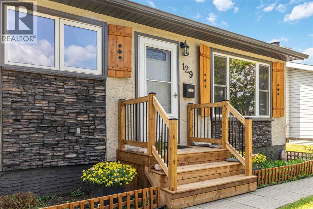 Photo 33 of 129 Ermine Crescent, Fort Mcmurray AB