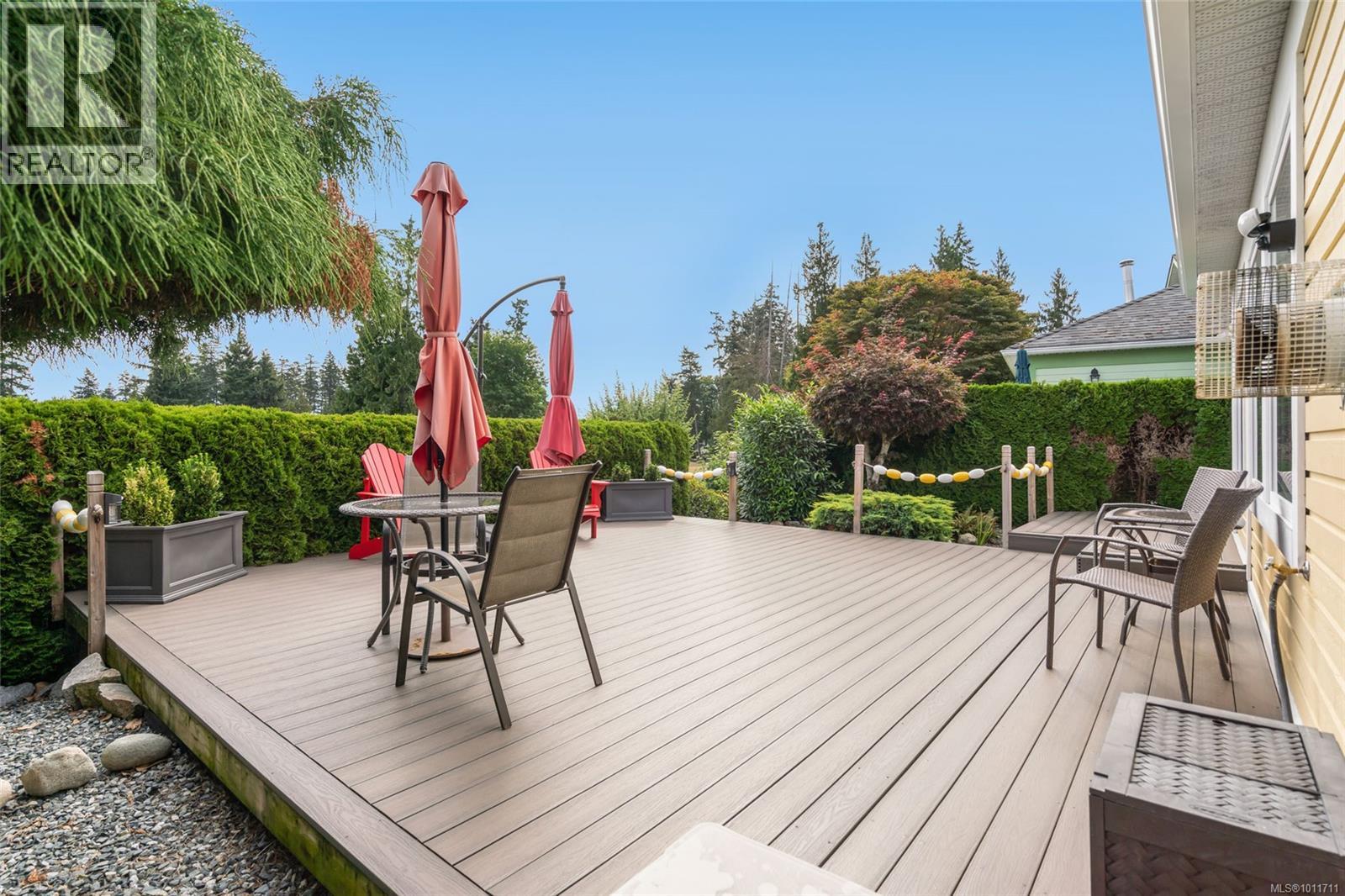Photo 12 of 659 Windward Way, Qualicum Beach BC