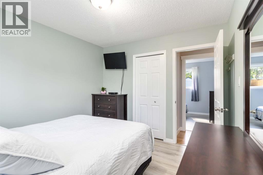 Photo 42 of 129 Ermine Crescent, Fort Mcmurray AB