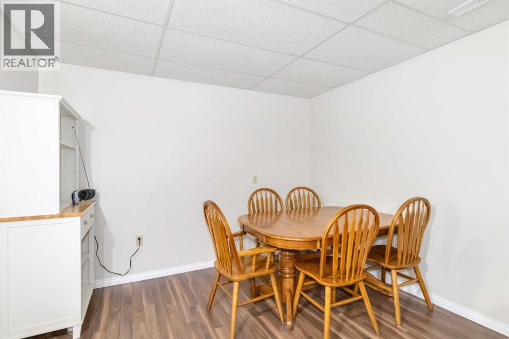 Photo 36 of 129 Ermine Crescent, Fort Mcmurray AB