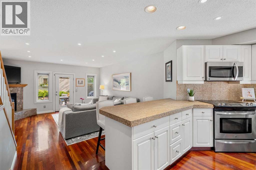 Photo 20 of 44 34 Avenue Sw, Calgary AB