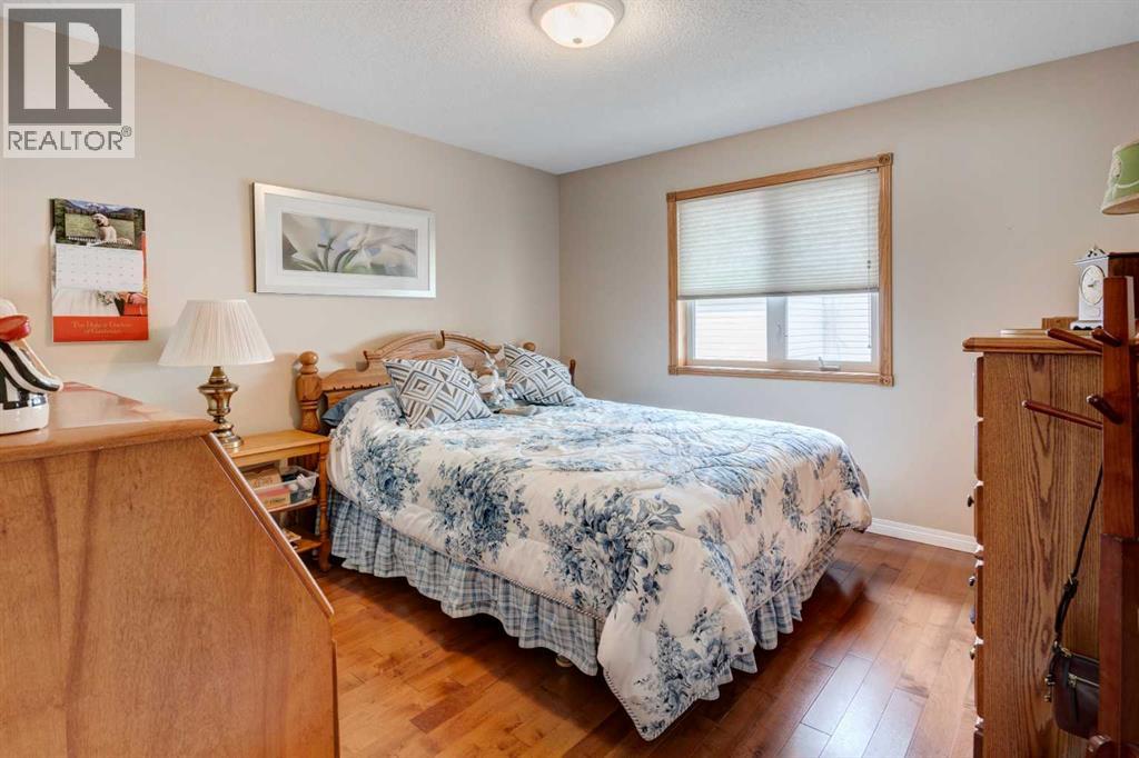 Photo 17 of 12 Bow Way, Cochrane AB