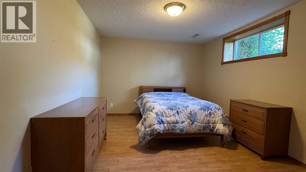 Photo 19 of 12 Bow Way, Cochrane AB