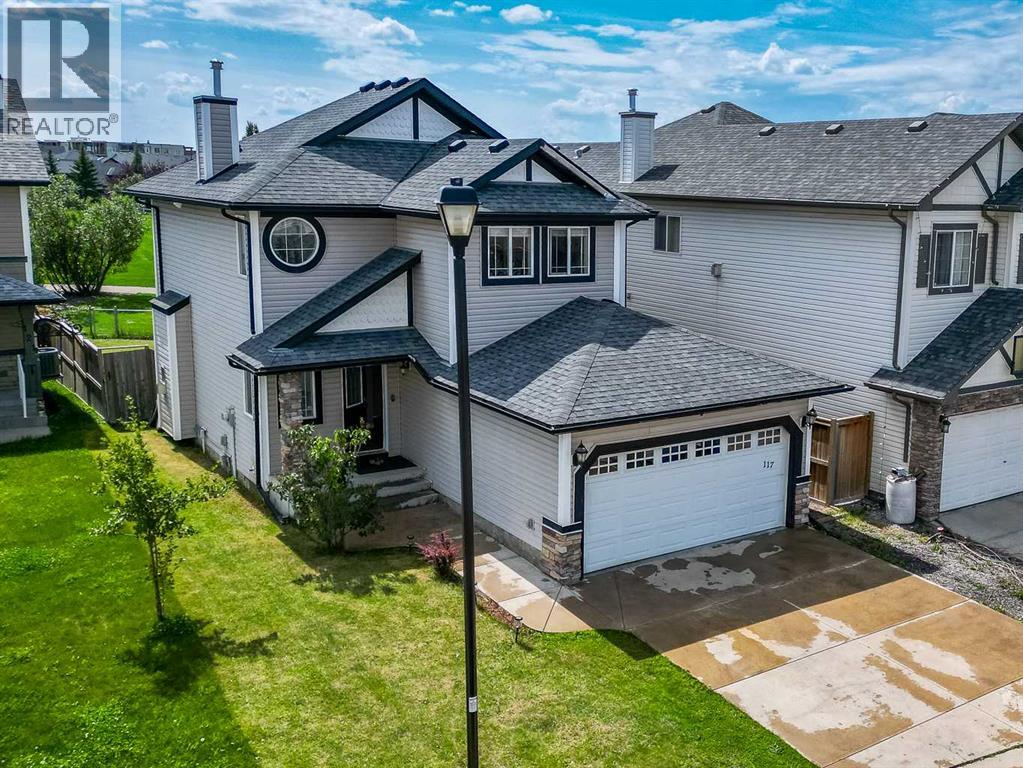 Photo 39 of 117 Channelside Cove Sw, Airdrie AB