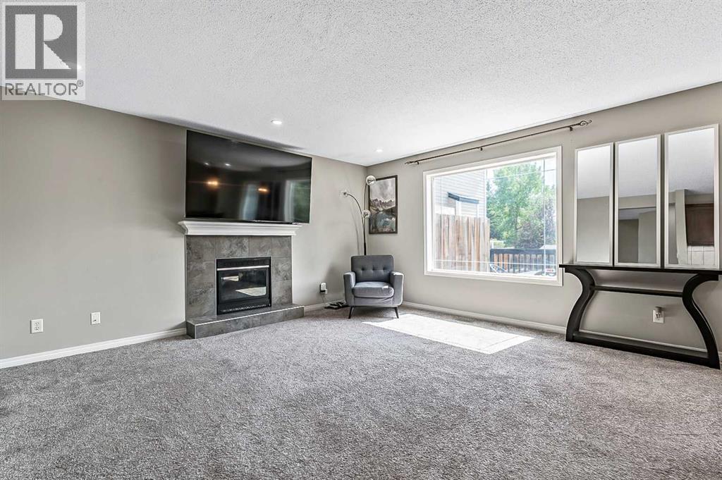 Photo 20 of 117 Channelside Cove Sw, Airdrie AB