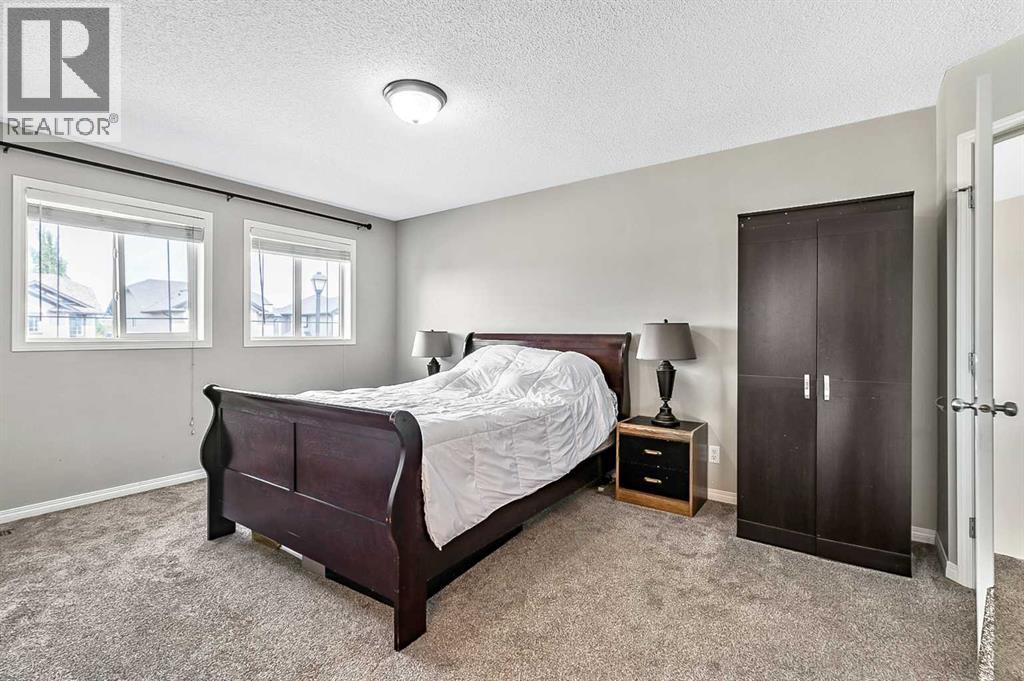 Photo 6 of 117 Channelside Cove Sw, Airdrie AB