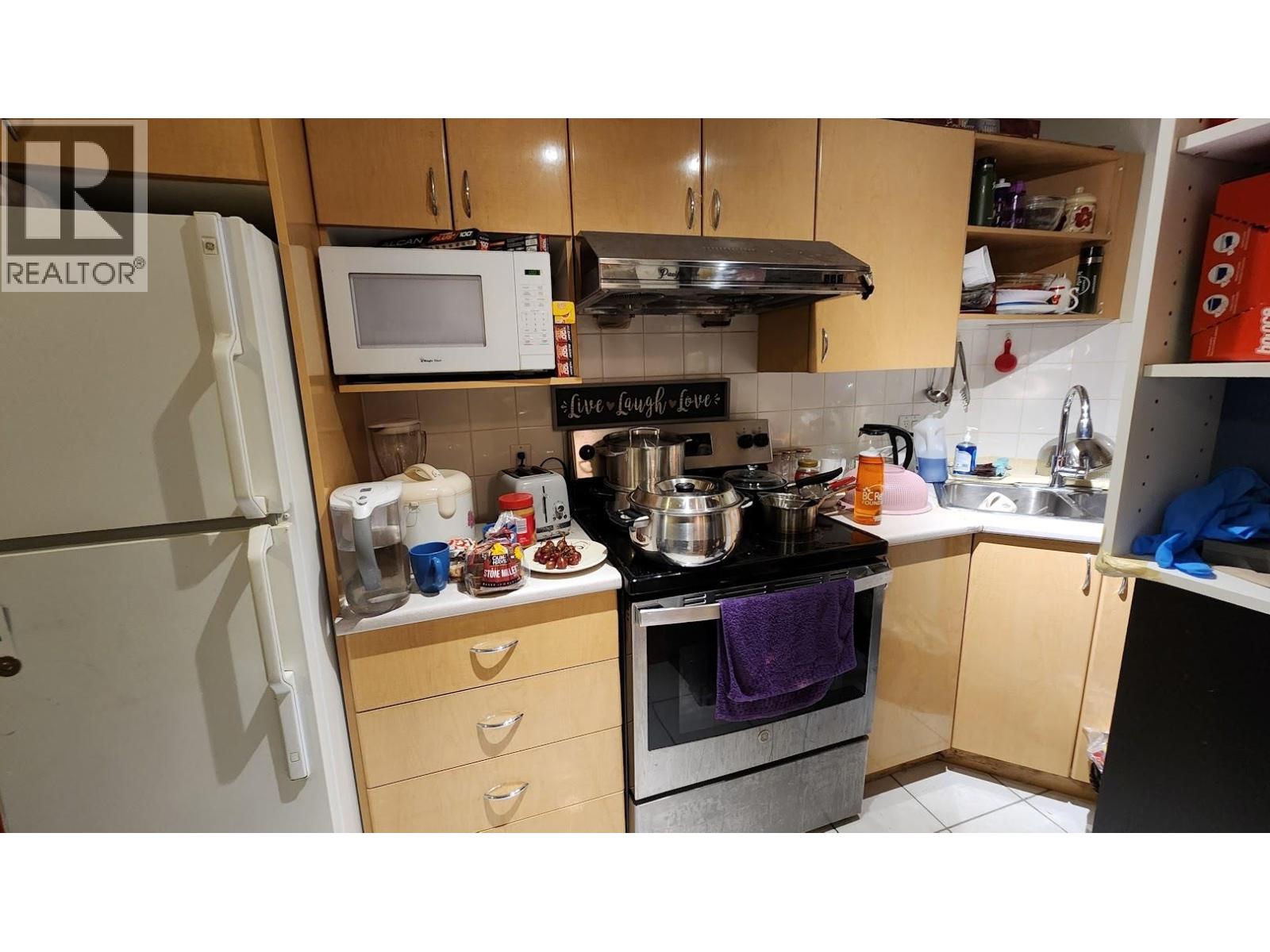 Photo 10 of 423 2238 Kingsway, Vancouver BC