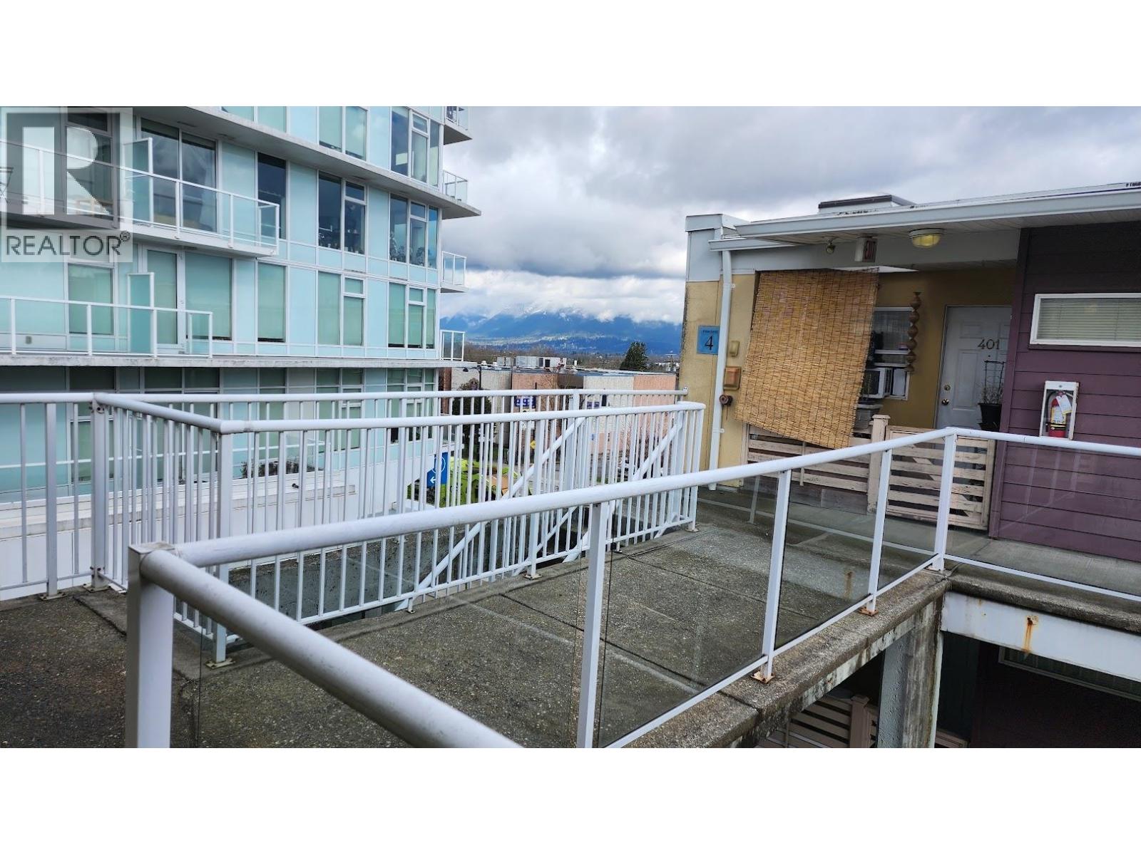 Photo 2 of 423 2238 Kingsway, Vancouver BC