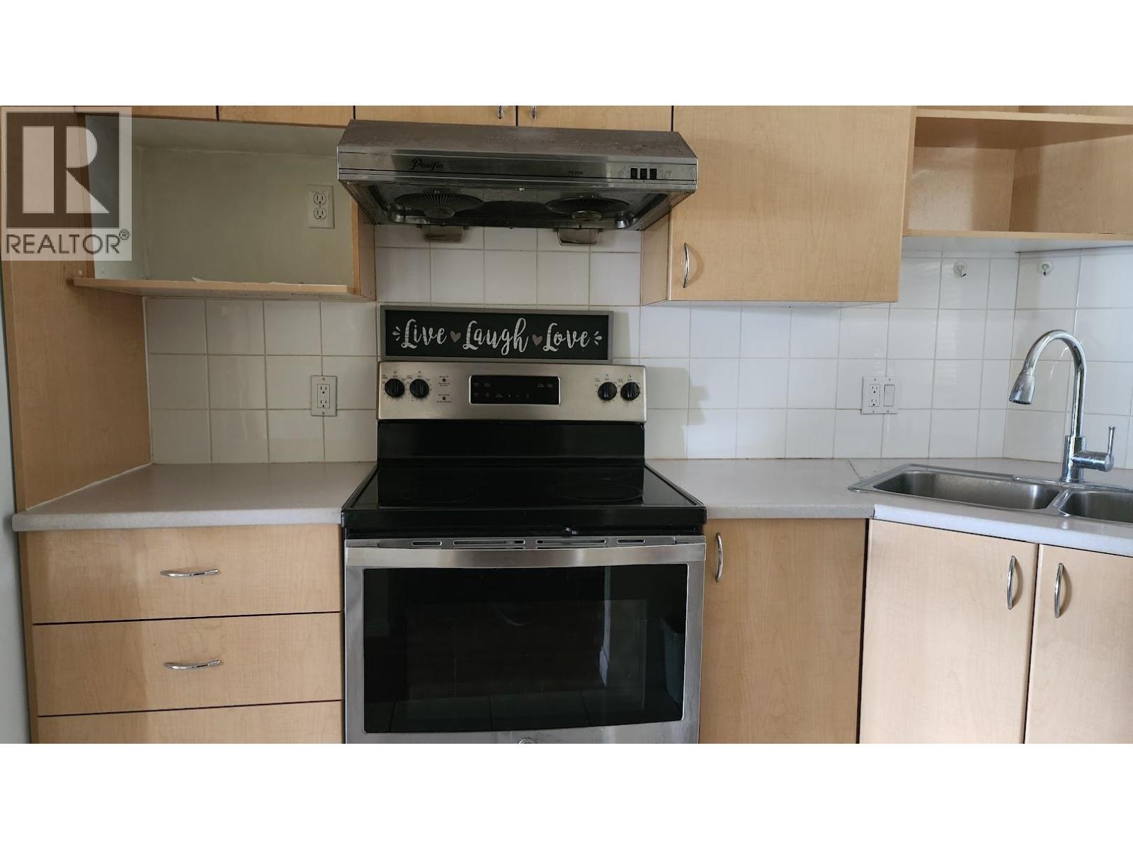 Photo 19 of 423 2238 Kingsway, Vancouver BC