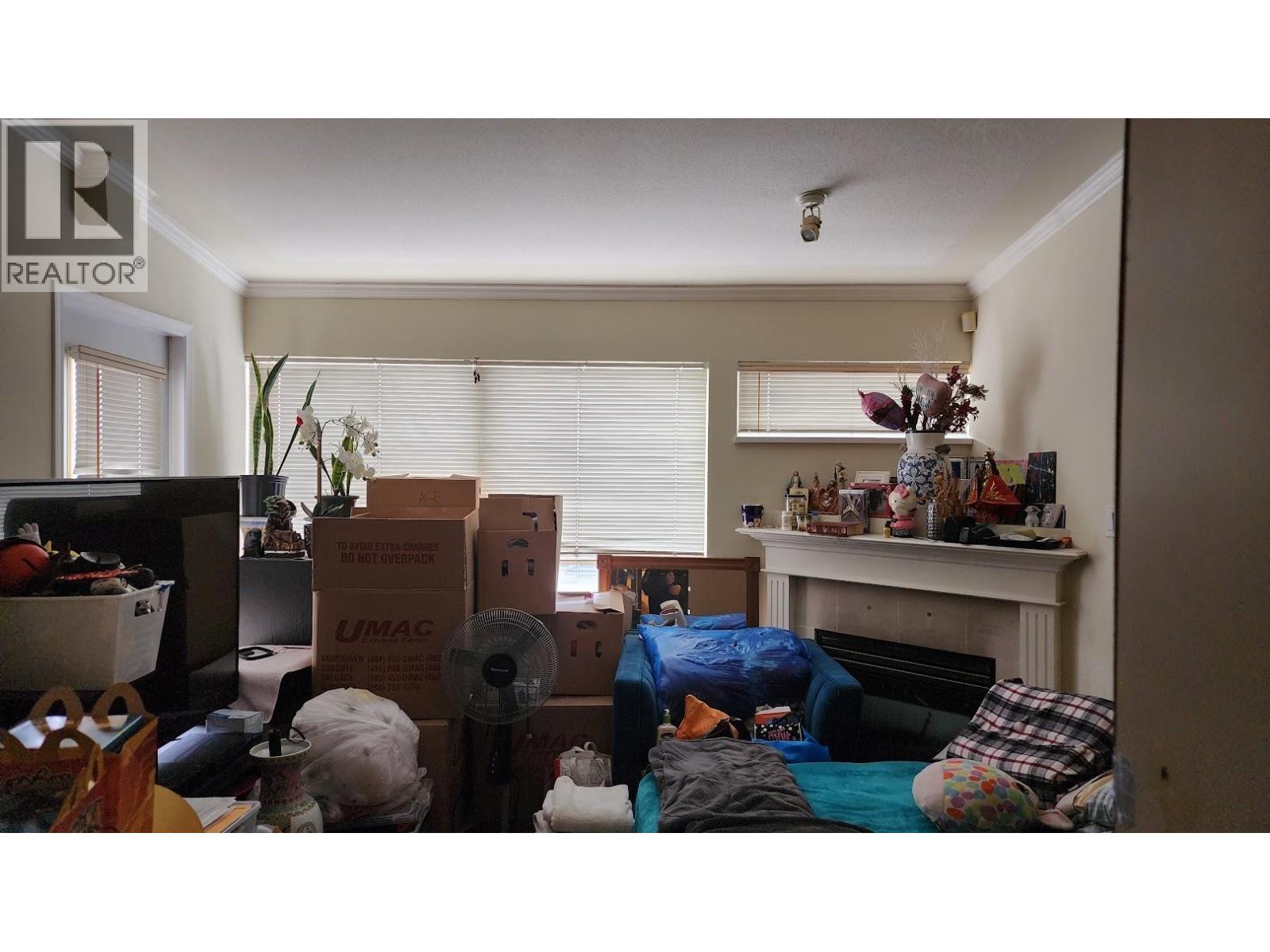 Photo 4 of 423 2238 Kingsway, Vancouver BC