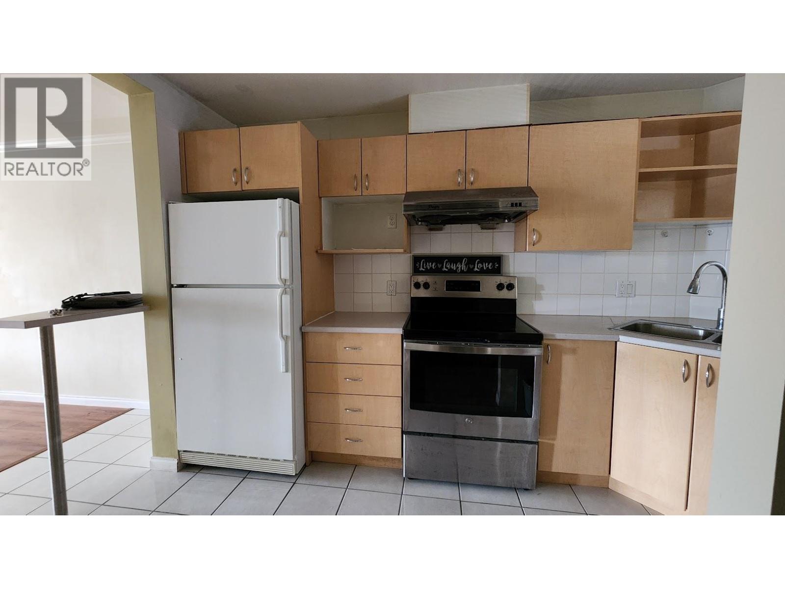 Photo 22 of 423 2238 Kingsway, Vancouver BC