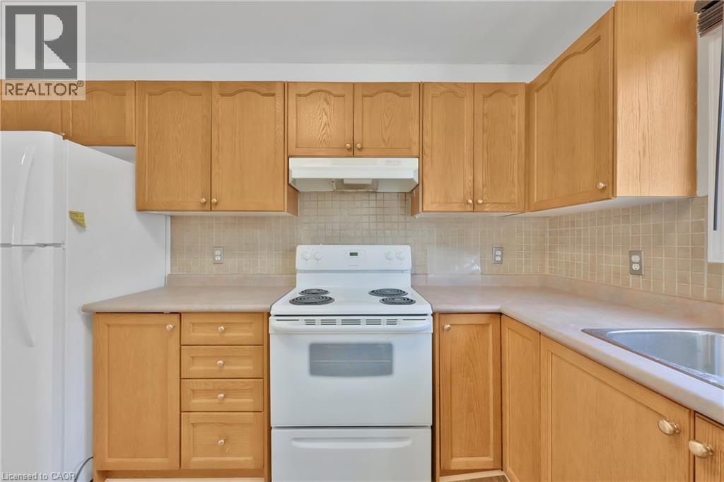 Photo 19 of 34 Phair Crescent, London ON