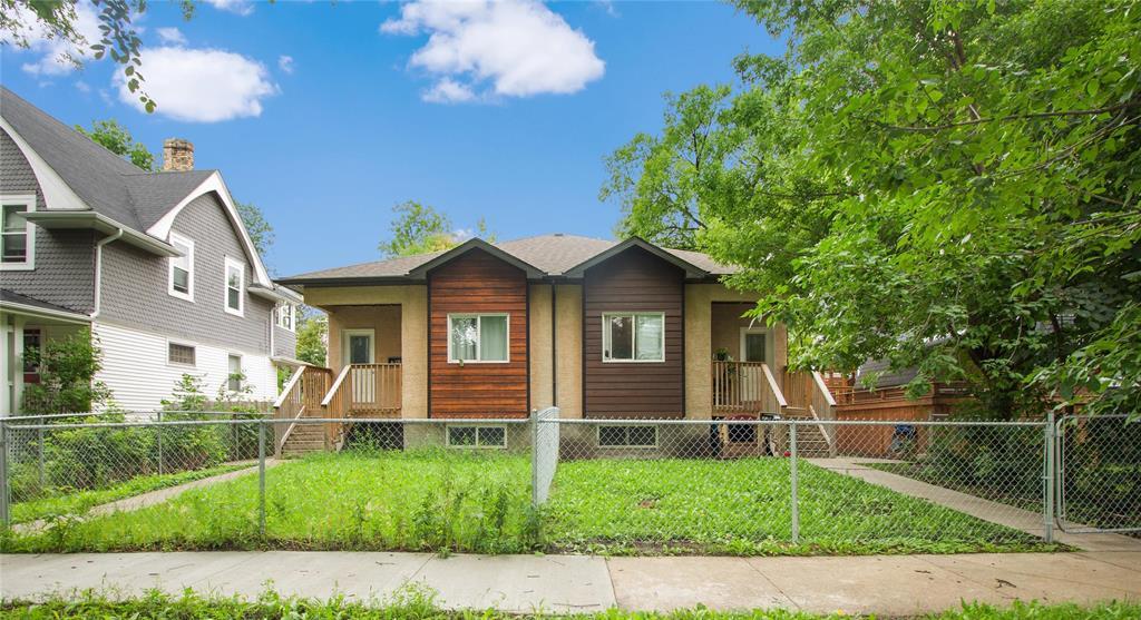 Photo 1 of 108 Cathedral Avenue, Winnipeg MB
