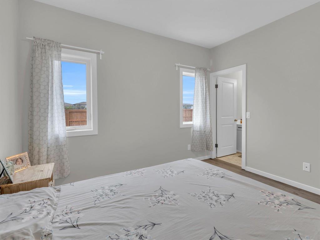 Photo 16 of 110 Yasmin Ali Crescent, Winnipeg MB