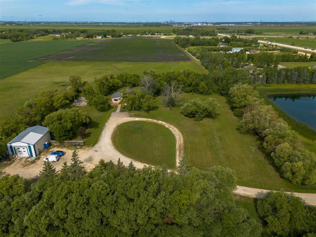 Photo 2 of 23078 Sandgren Avenue, Dugald MB
