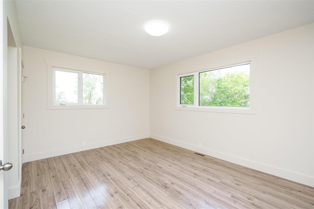 Photo 18 of 23078 Sandgren Avenue, Dugald MB