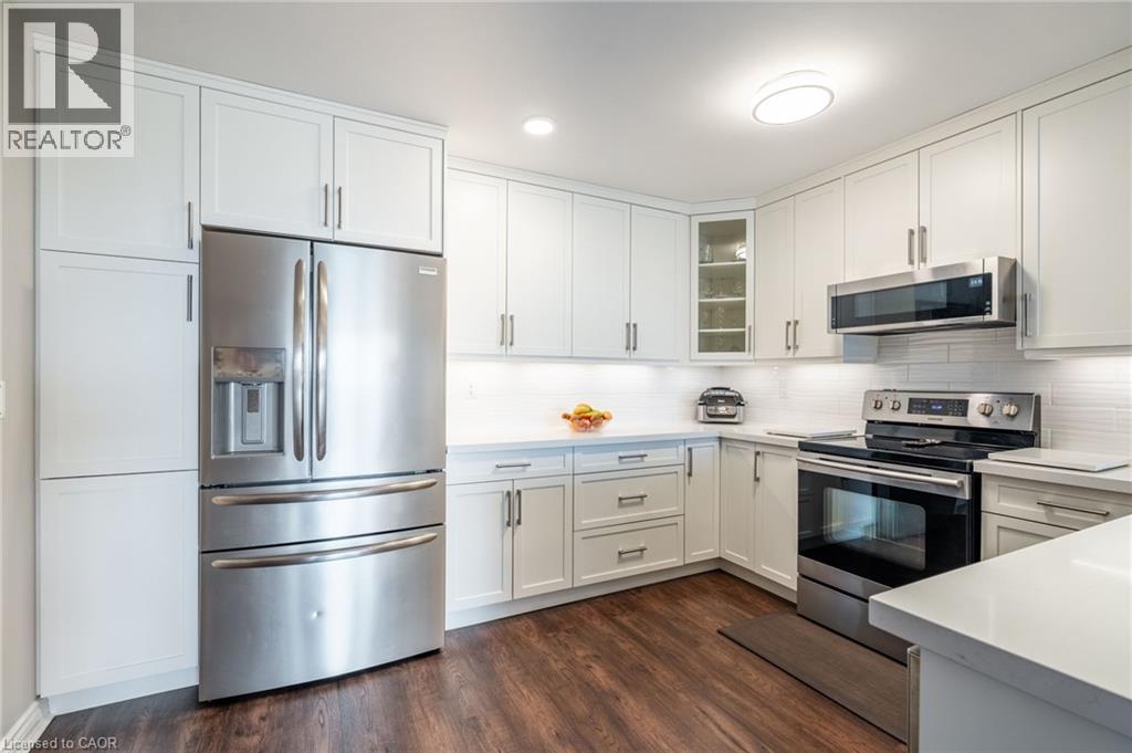 Photo 11 of 1276 Maple Crossing Boulevard Unit 1203, Burlington ON