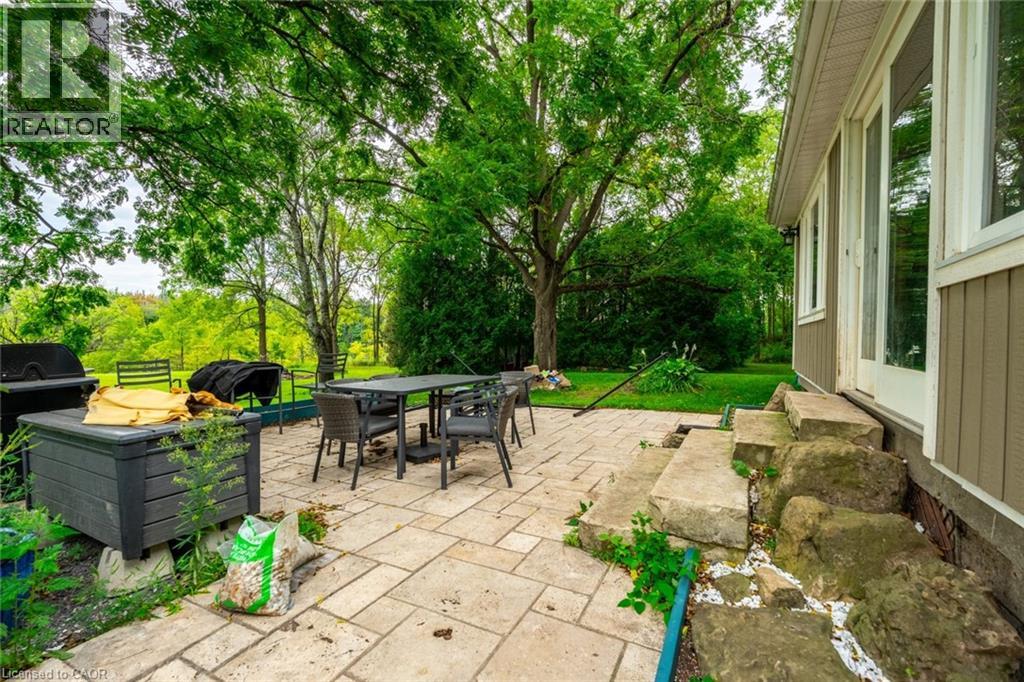 Photo 18 of 1172 8th Concession Road W, Hamilton ON