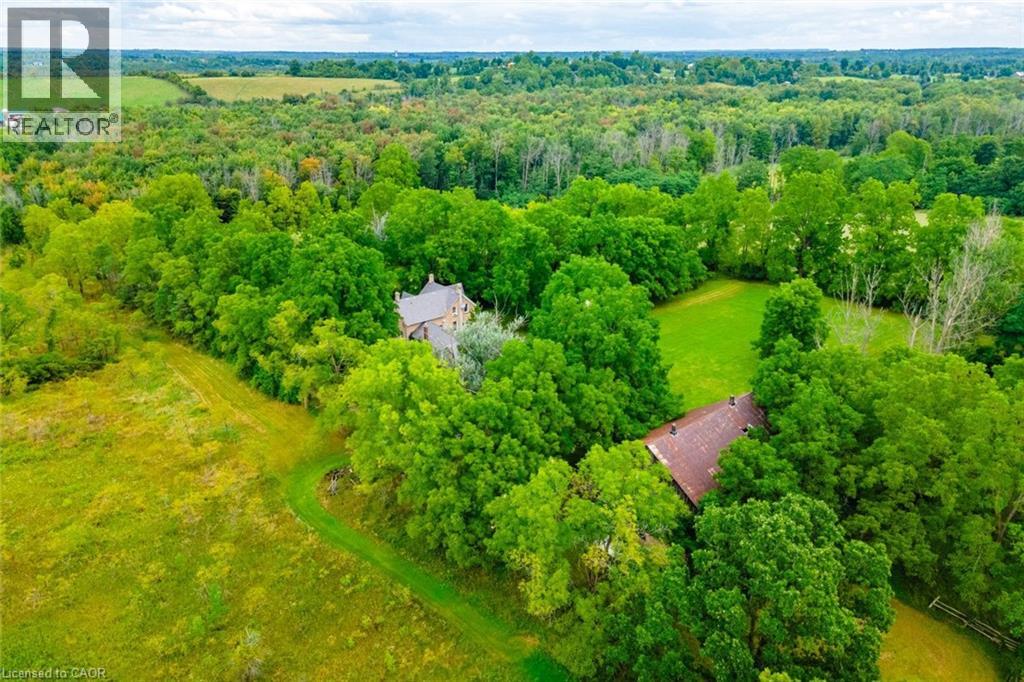 Photo 16 of 1172 8th Concession Road W, Hamilton ON