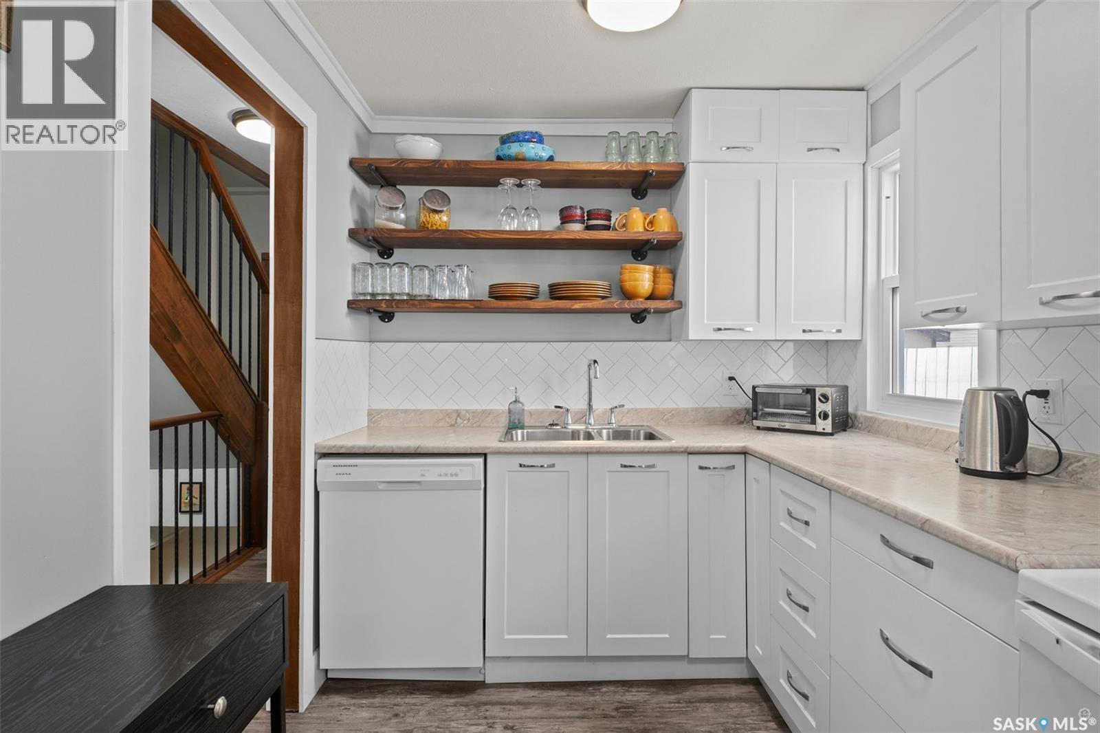 Photo 16 of 745 4th Street E, Prince Albert SK
