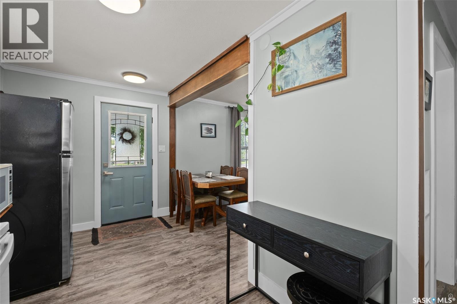 Photo 14 of 745 4th Street E, Prince Albert SK