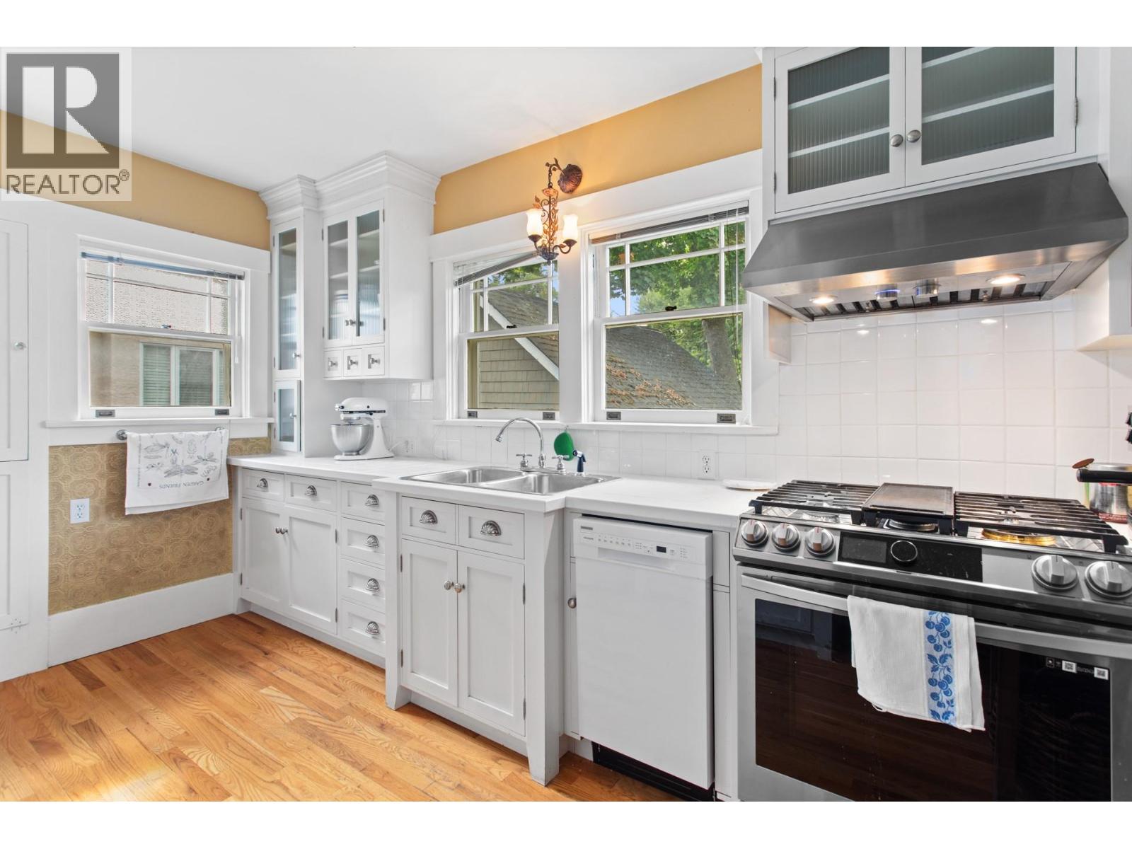  1812 Marshall Street, Kelowna