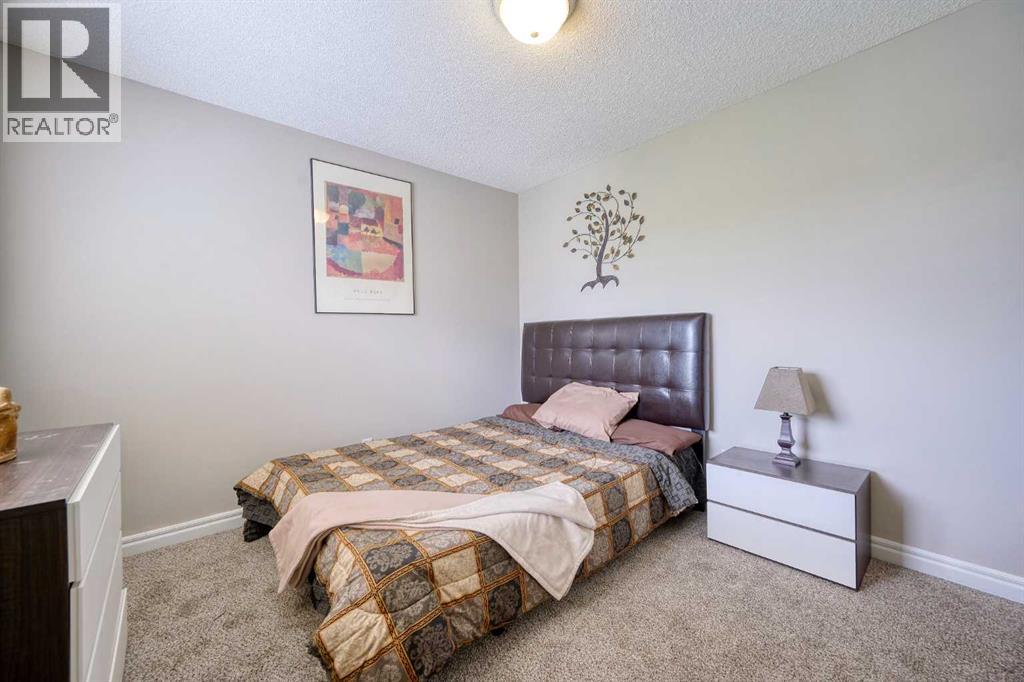 Photo 14 of 112 Panamount Green Nw, Calgary AB