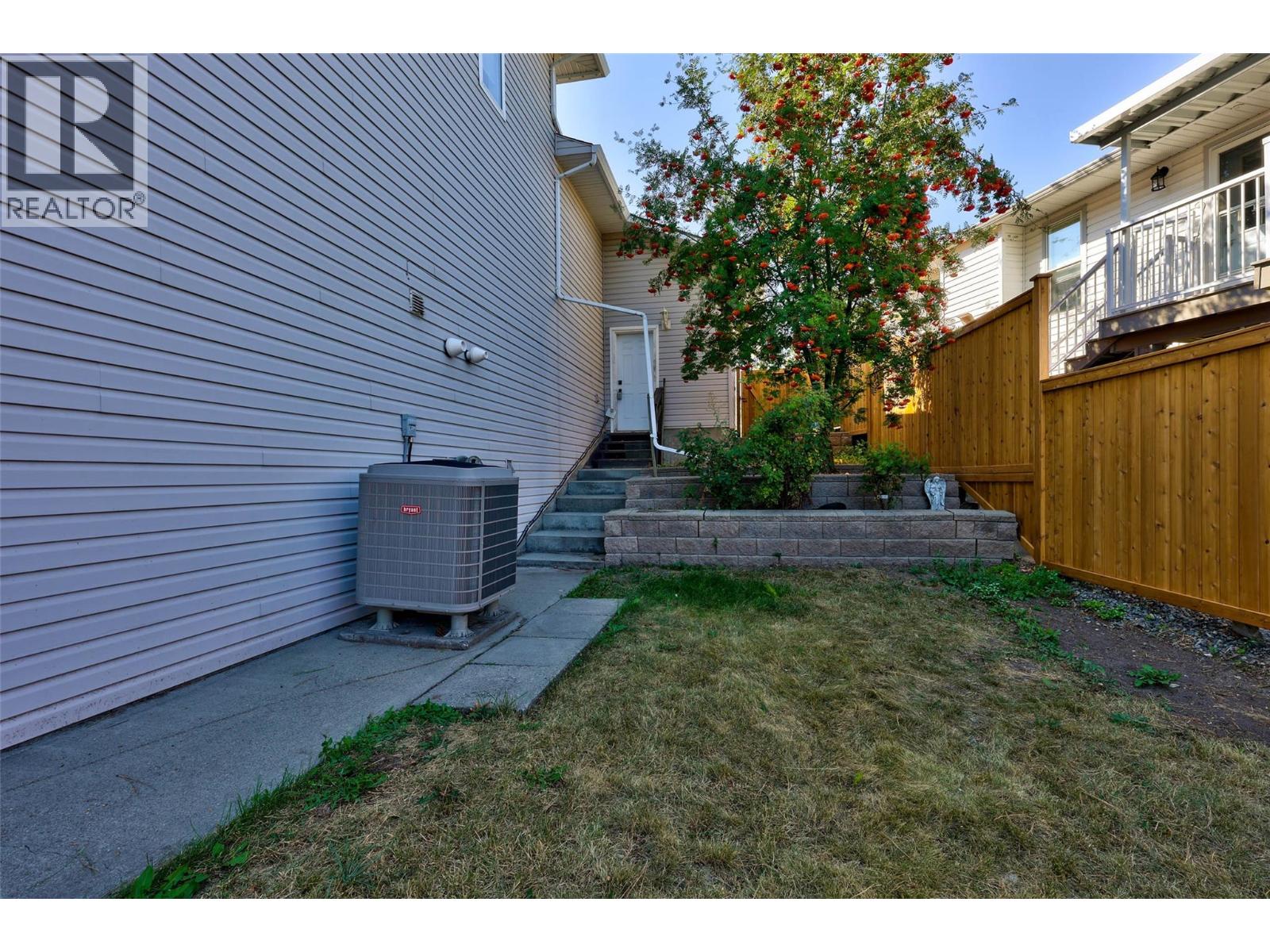 Photo 8 of 1956 Ash Wynd, Kamloops BC