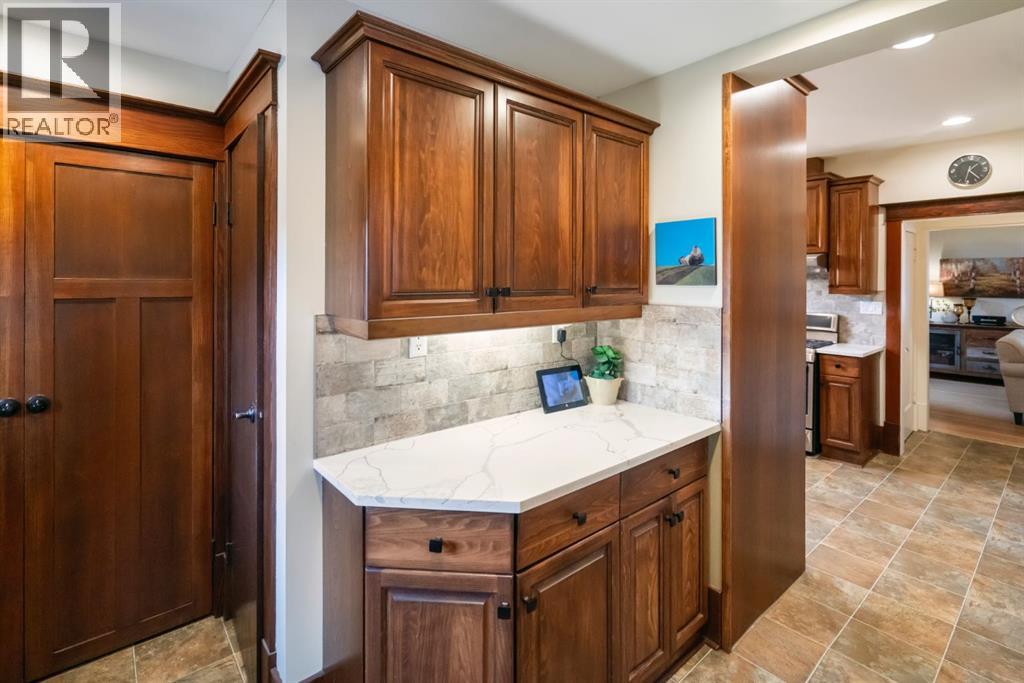 Photo 26 of 4712 49 Street, Camrose AB