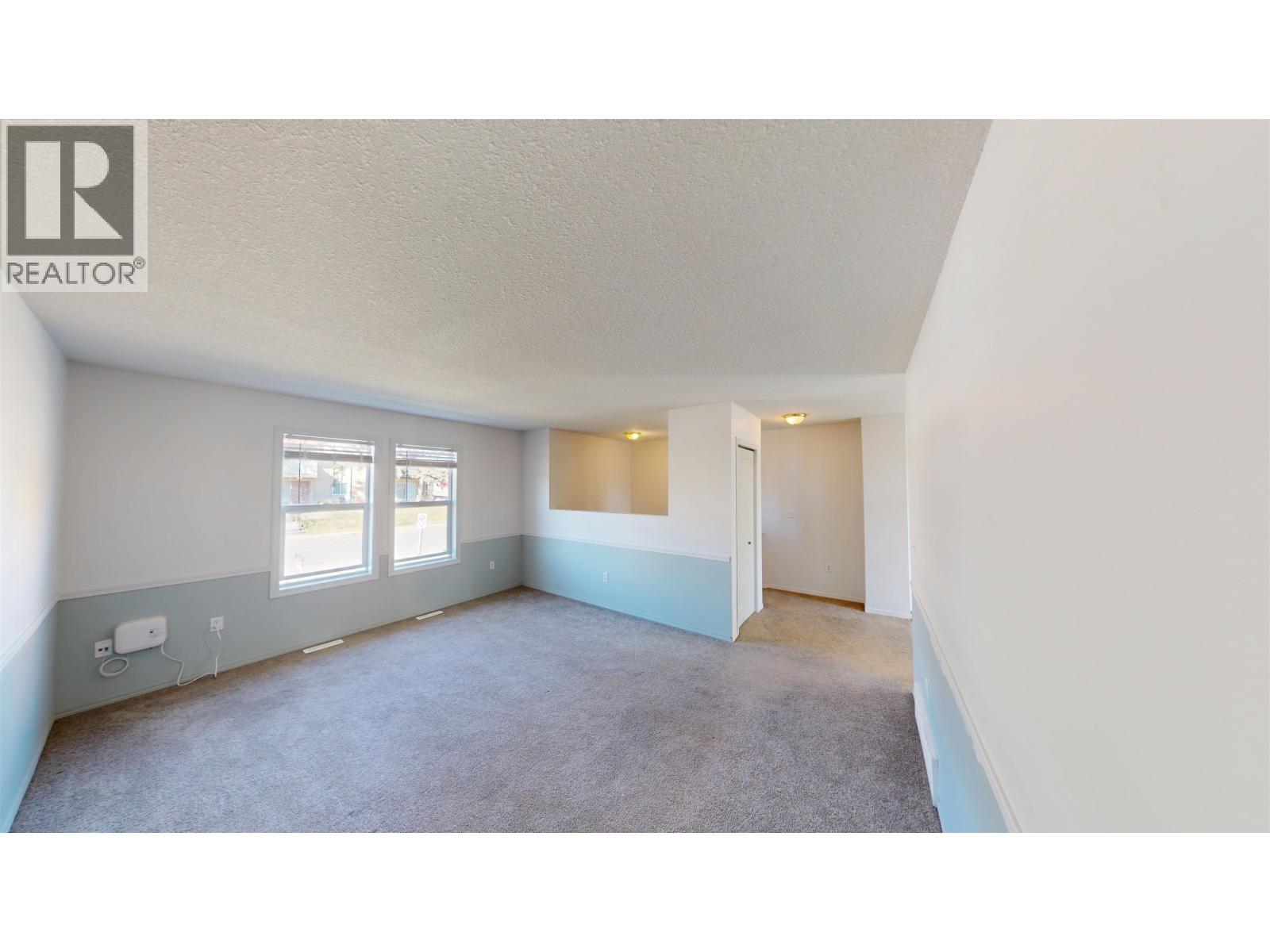 Photo 24 of 10215 102 Avenue, Fort St John BC