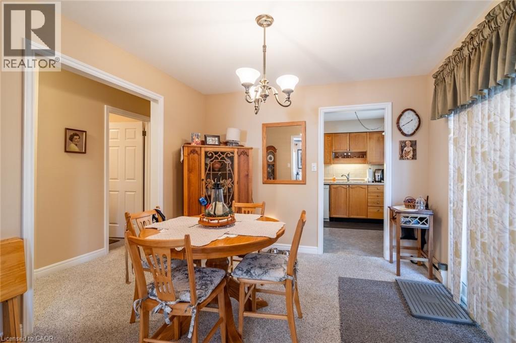 Photo 21 of 81 Hamilton Street N, Waterdown ON