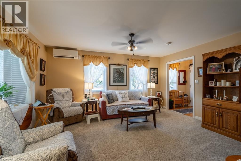 Photo 32 of 81 Hamilton Street N, Waterdown ON