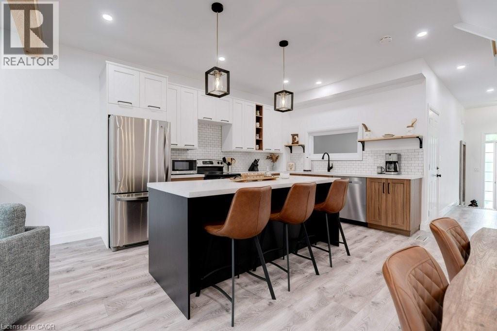 Photo 31 of 79 Browview Drive, Waterdown ON