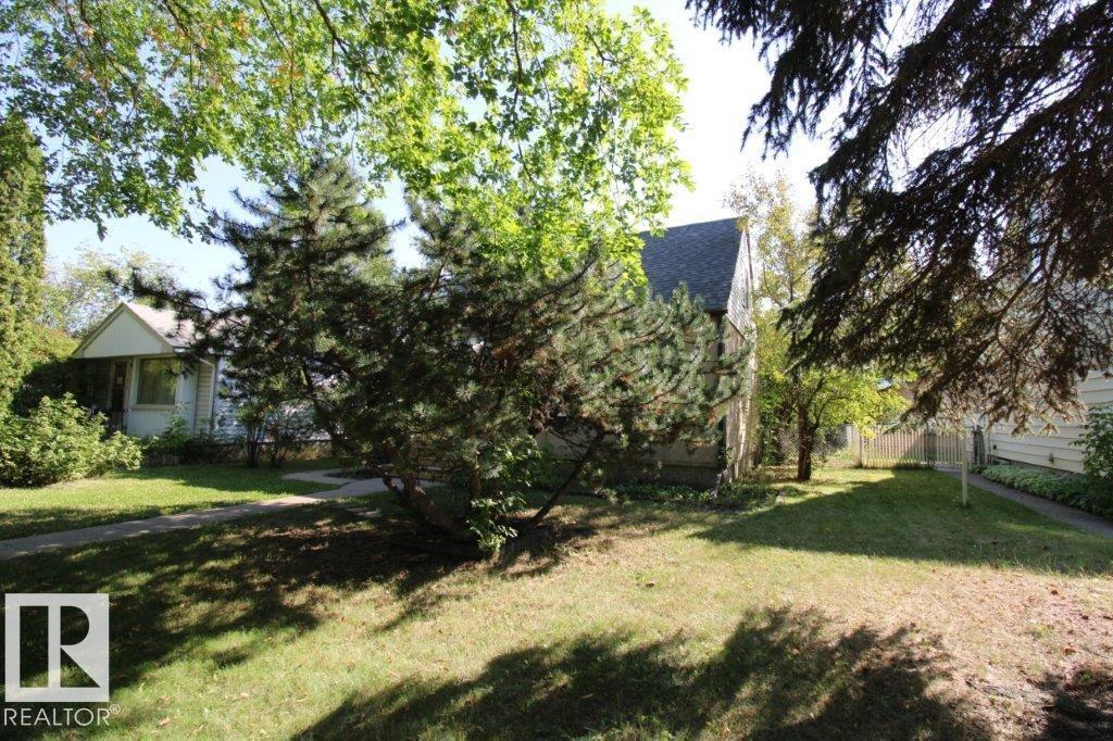 Photo 33 of 12143 59 St Nw, Edmonton AB