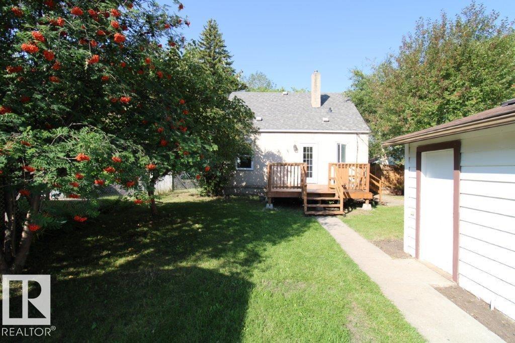 Photo 22 of 12143 59 St Nw, Edmonton AB