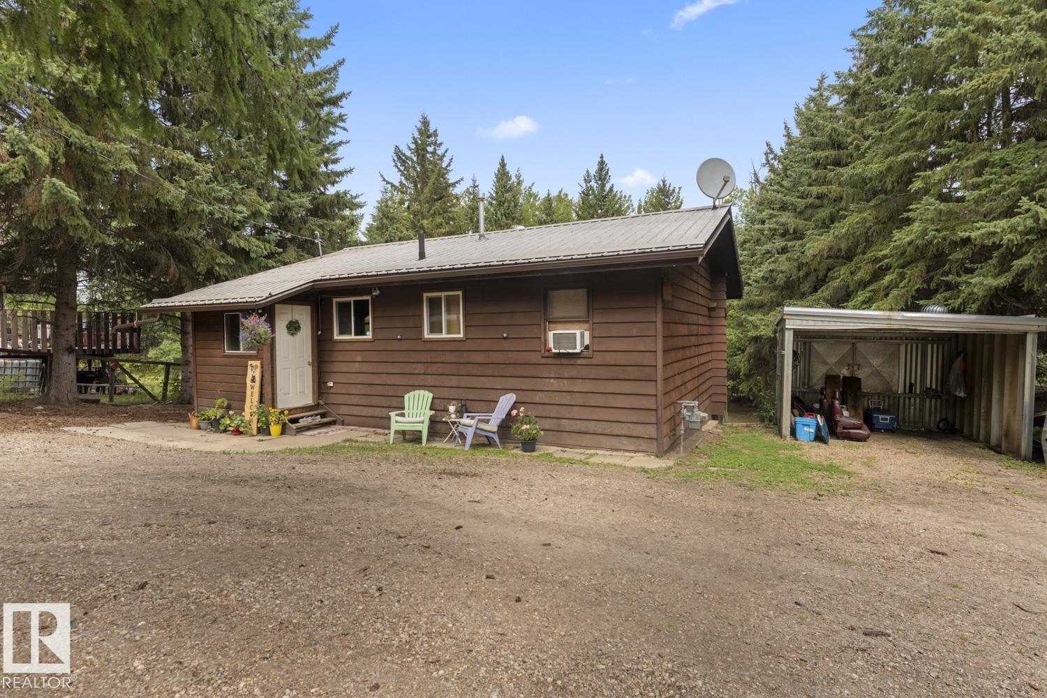 Photo 9 of 419 11121 Twp Rd, Rural St Paul County AB