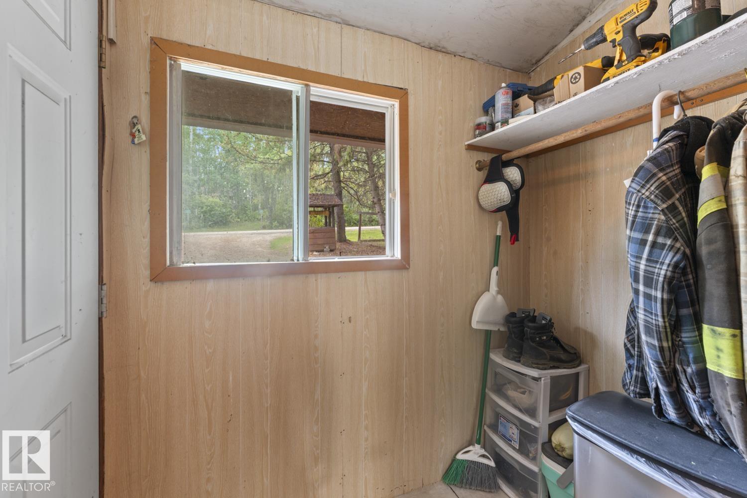 Photo 17 of 419 11121 Twp Rd, Rural St Paul County AB