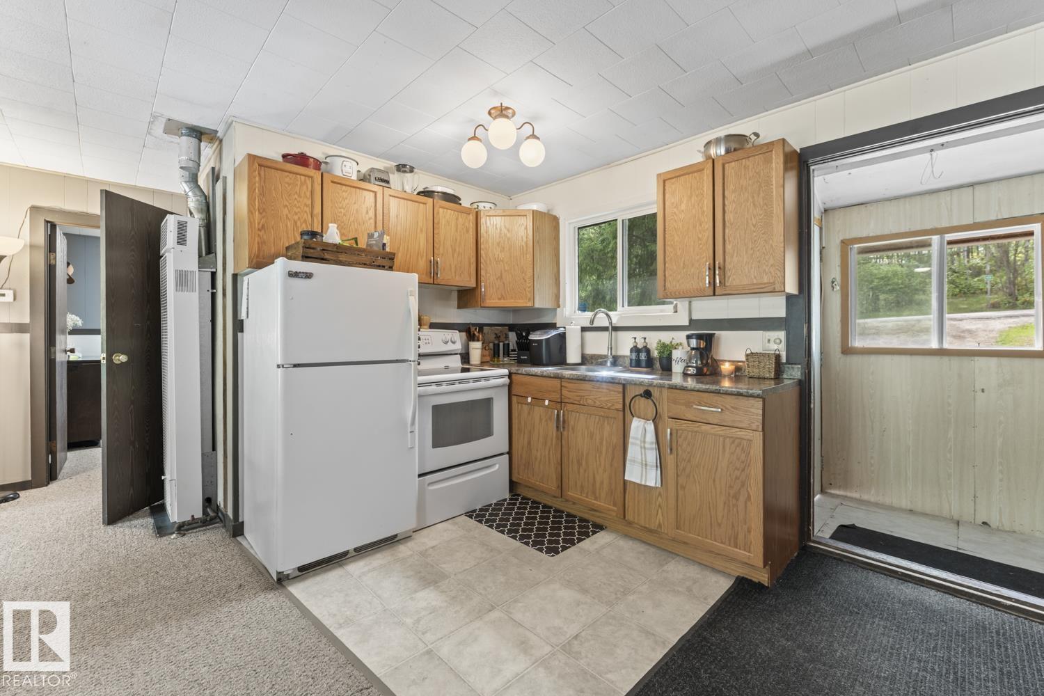 Photo 1 of 419 11121 Twp Rd, Rural St Paul County AB